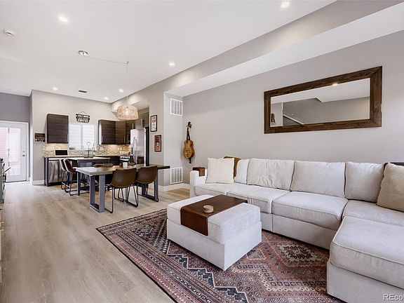 3rd image of 2805 W 52nd Avenue