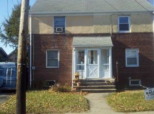 83 Chestnut Ave, Irvington, NJ 07111
