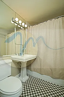 Rented by Medow Property | media 31