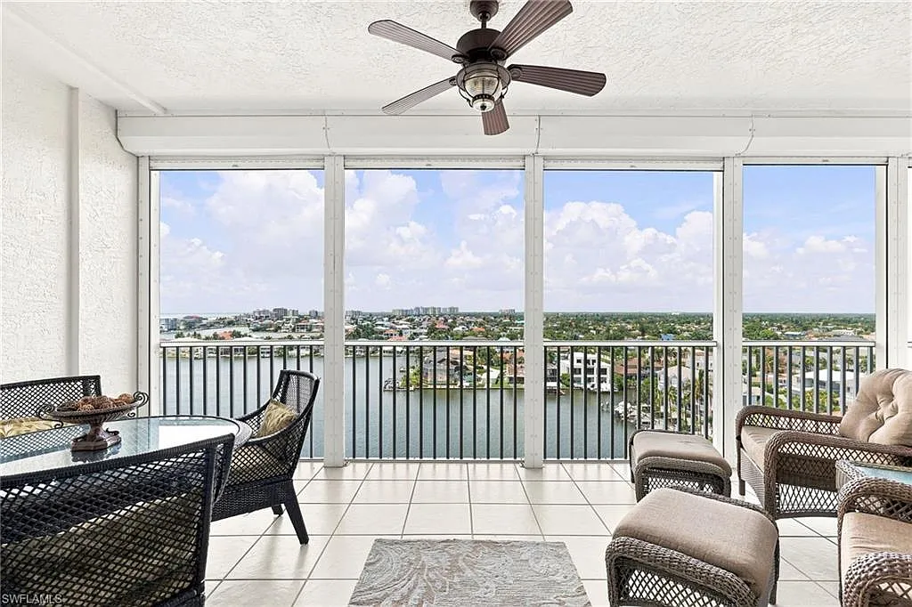 3 bed, 3.0 bath, 1860 sqft, $15,000 — Photo 4