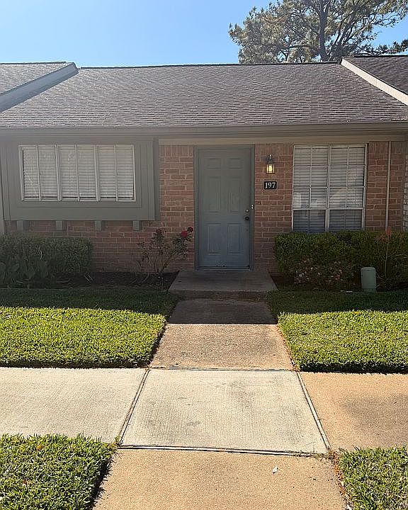 1st image of 1102 W Tri Oaks Ln #197