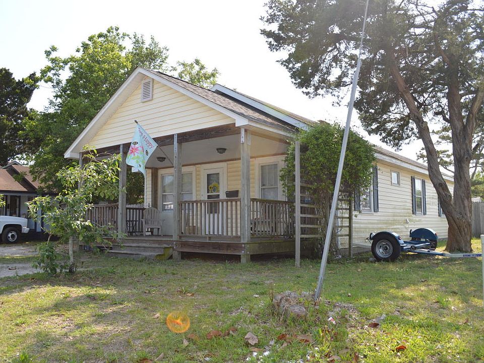 1st image of 309 N 22nd St