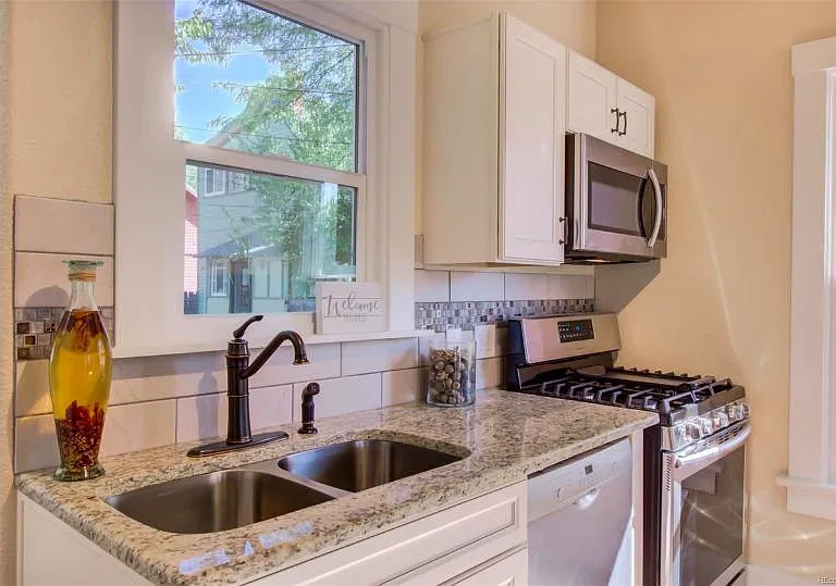 1107 N Wahsatch Ave — Photo 4