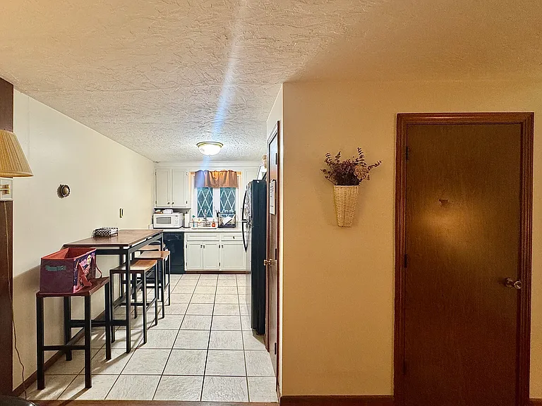791 South St #15 — Photo 4