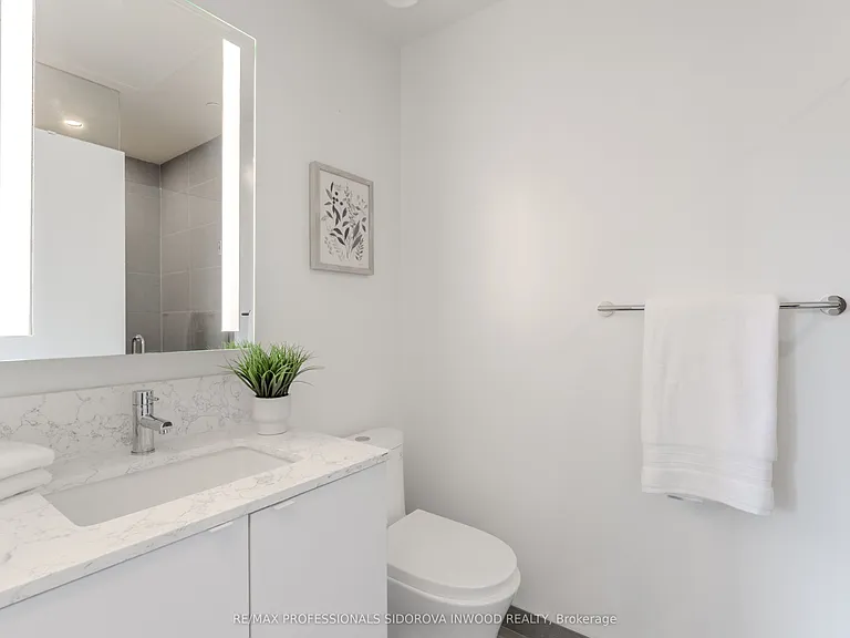 270 Dufferin St #515 — Photo 14