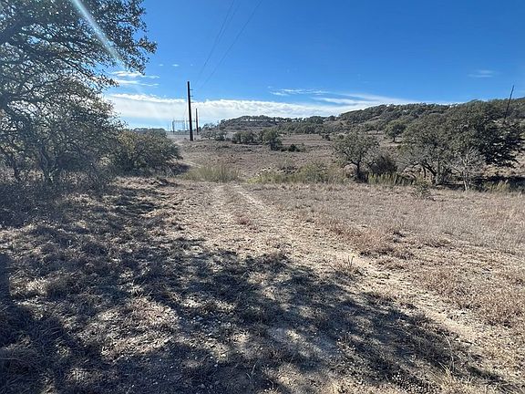 5th image of 2985 Maenius Rd