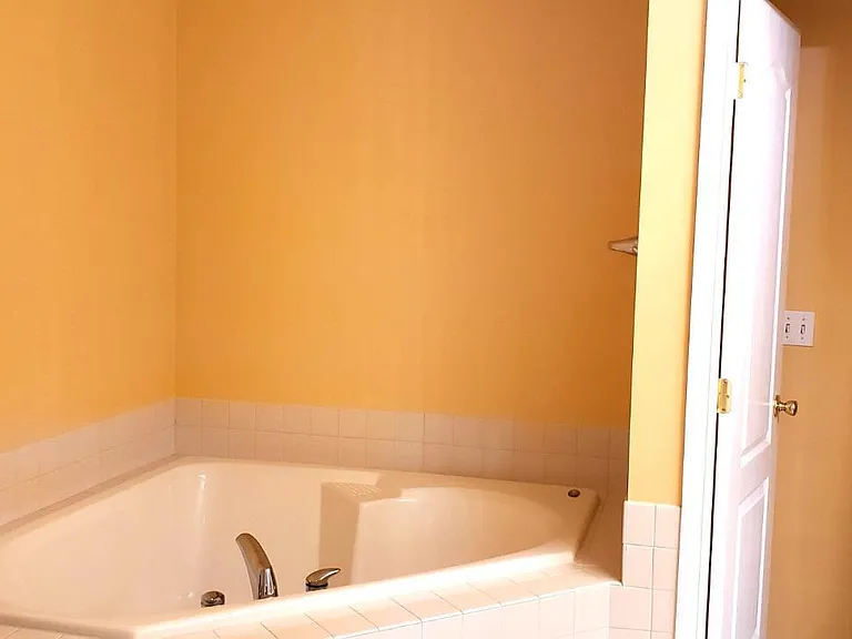 4 Blake Dr — Photo 13