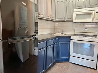 782 Greene Ave #3, Brooklyn, NY 11221