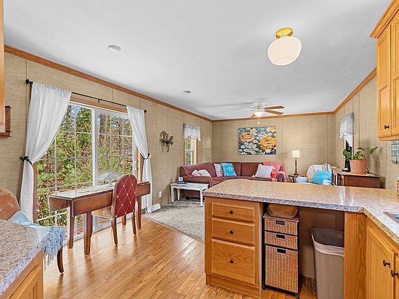 3rd image of 8 Swifts Beach Rd Unit 33
