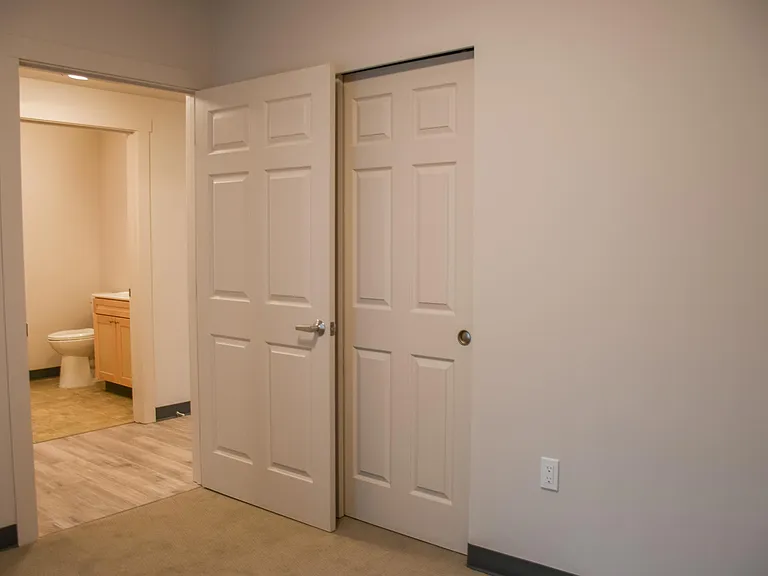Kirkland Heights Apartments — Photo 90