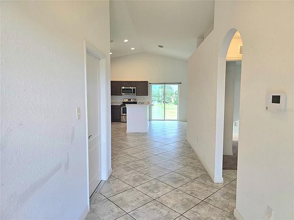 3rd image of 326 DINNER LAKE COURT