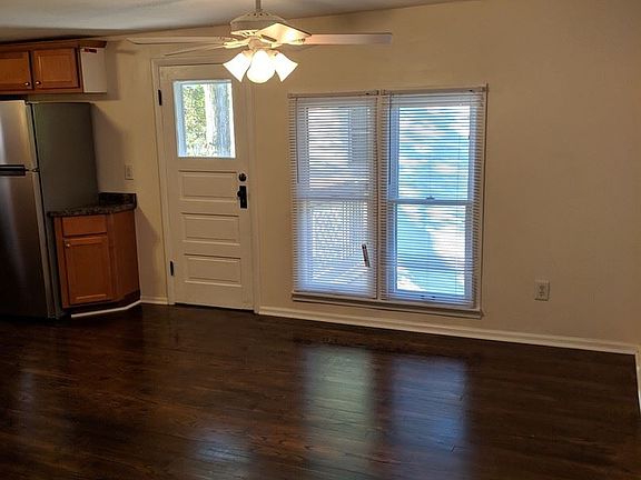 4th image of 723 Livingston Ave NE #2