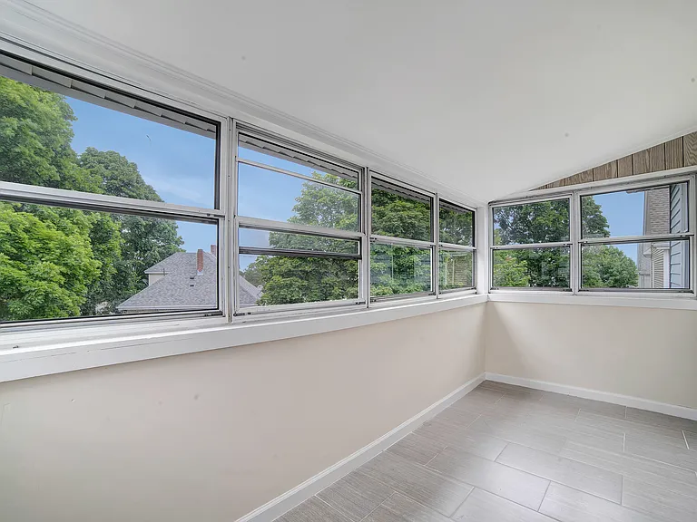 10 Bedford St #2 — Photo 14