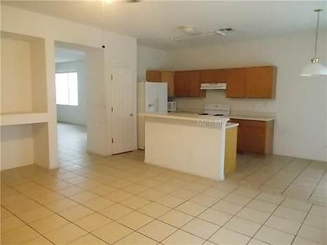 3rd image of 16731 Sunrise Vista Dr