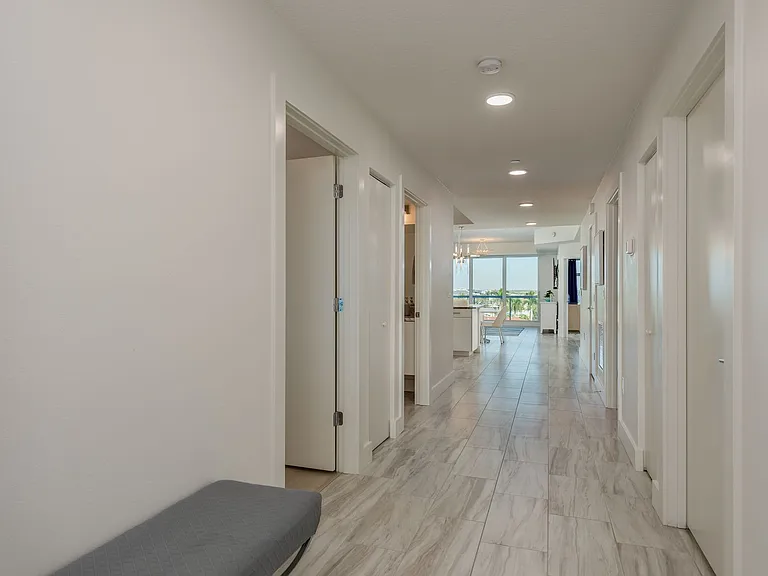 415 Island Way #402 — Photo 23