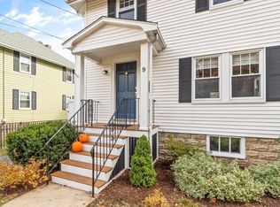 9 Mendum St, Melrose, MA 02176