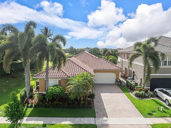 2nd image of 9556 Cobblestone Creek Drive