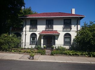 2 Cedarwood Rd, Boston, MA 02130