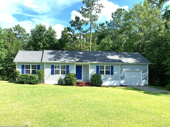 6045 Burgaw Highway, Maple Hill, NC 28454