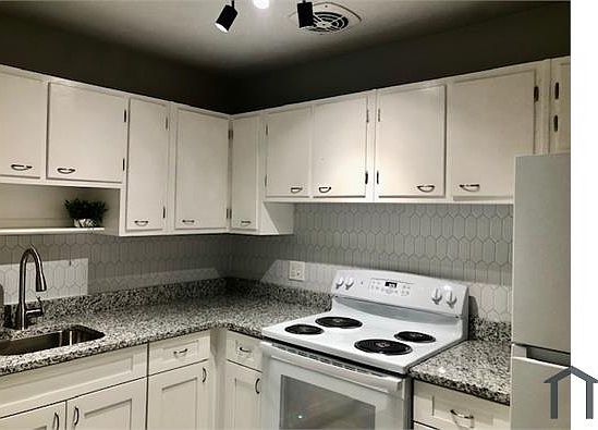 1st image of 519 Colfax Dr