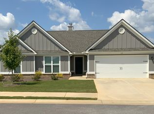 117 Lake Meadows Dr, Winder, GA 30680