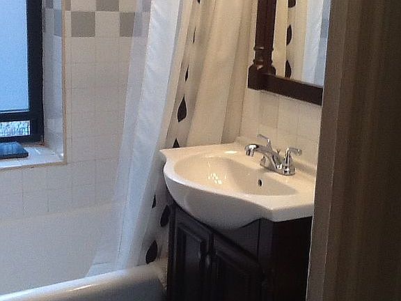 3rd image of 4141 41st St APT 3F