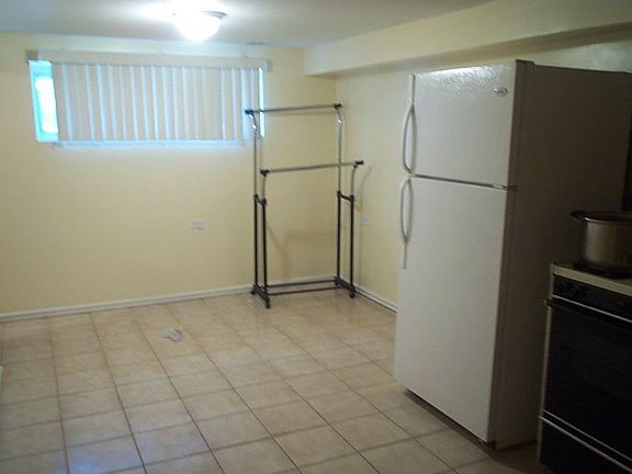 5th image of 2115 S 51st Ct