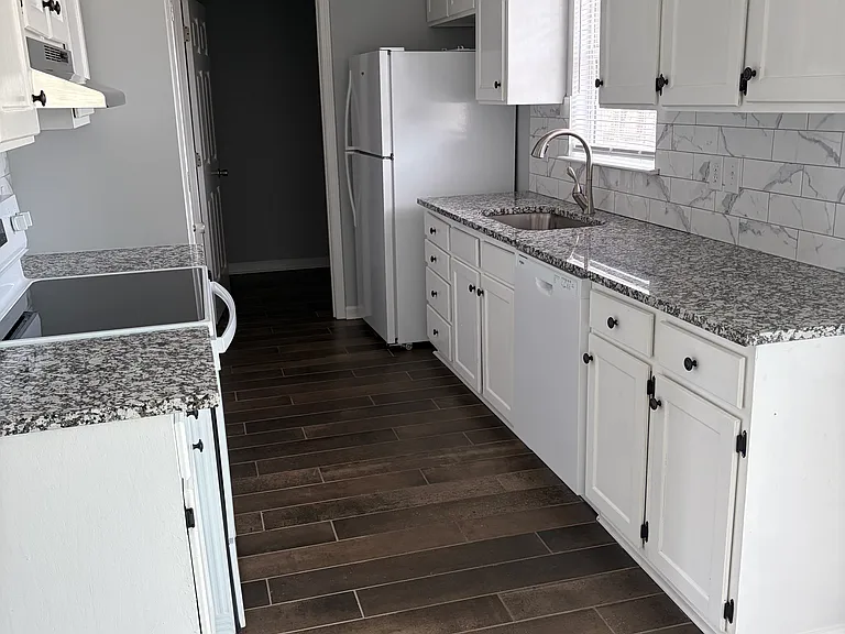 5902 Autumn Trace Ln #5902 — Photo 14