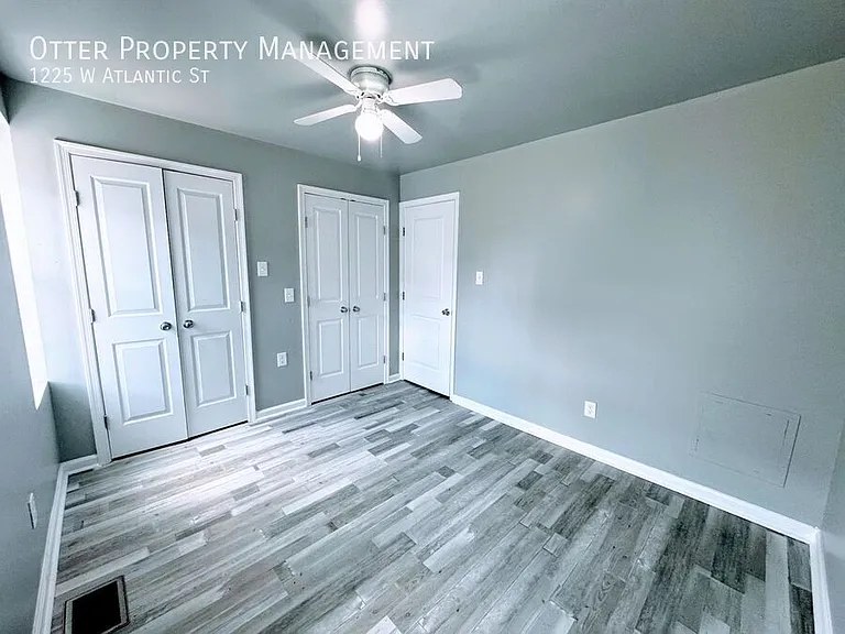 1225 W Atlantic St — Photo 21