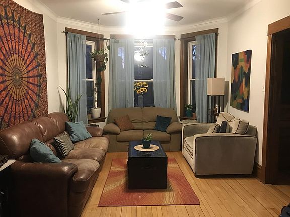 2nd image of 2735 N Saint Louis Ave #1
