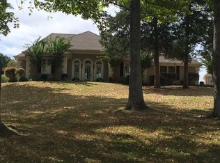 5785 Cedar Lake Dr N, Walls, MS 38680