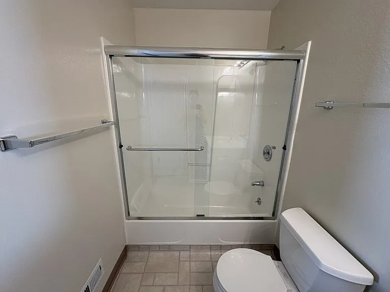 744 Walnut St #6 — Photo 21
