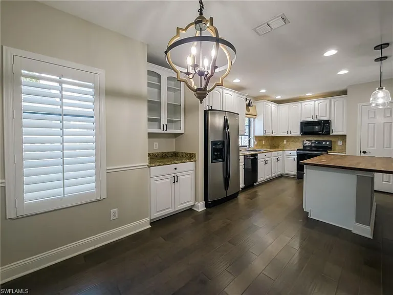 1012 Jeater Bend Dr — Photo 14