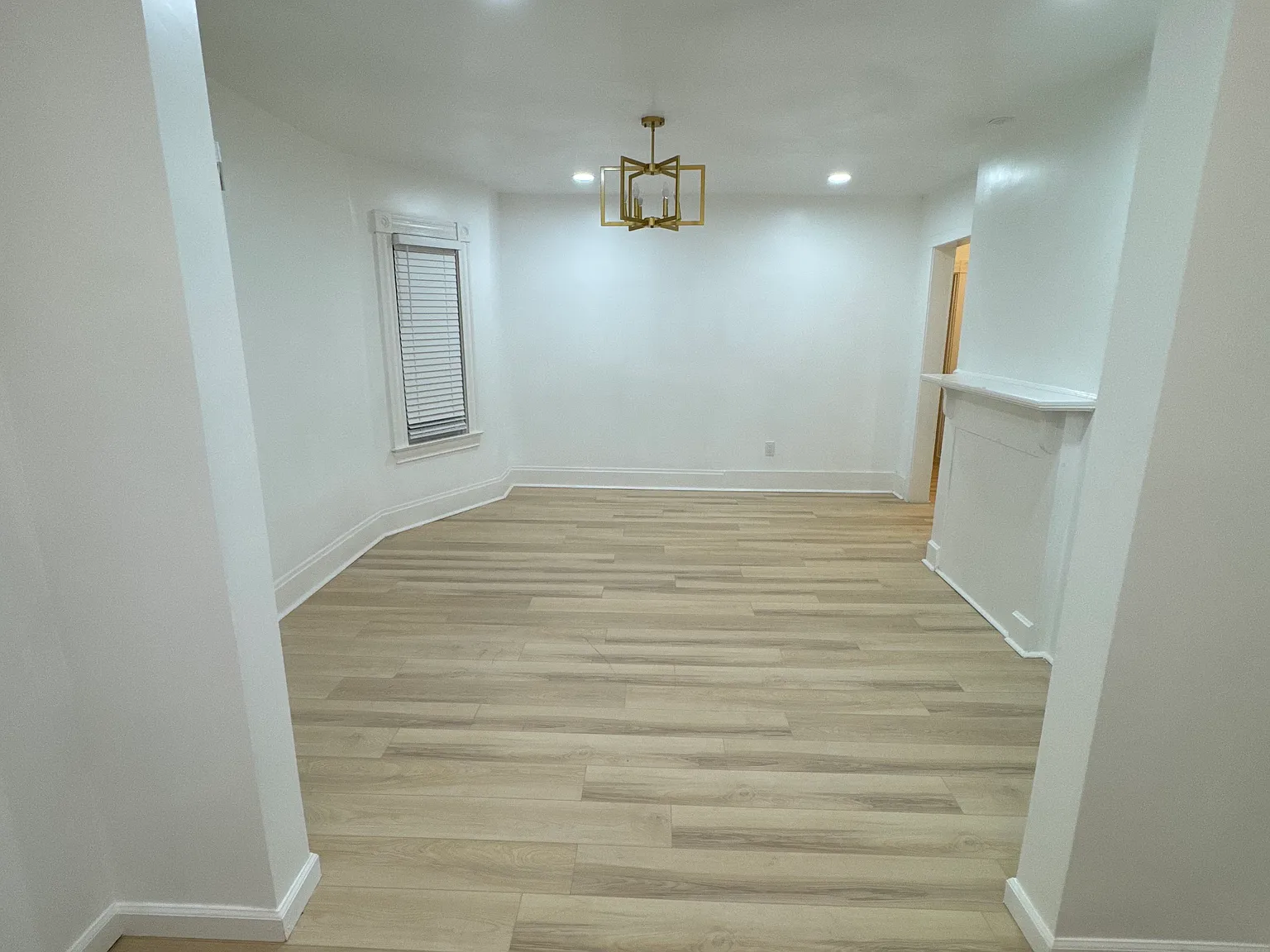 3 bed, 1500 sqft, $1,625 — Photo 1