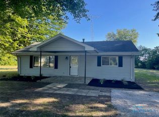 13045 Box Rd, Grand Rapids, OH 43522