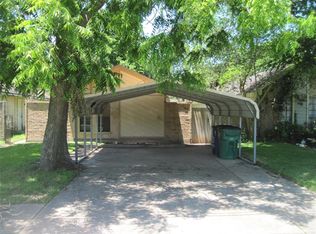 510 N Market St, Brazoria, TX 77422