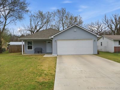 607 Valley Dr, Sand Springs, OK, 74063
