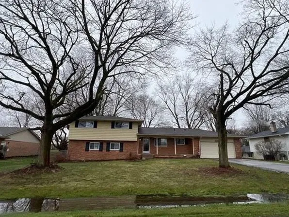 28839 Bannockburn St, Farmington Hills, MI 48334