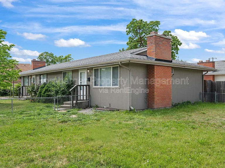3939 N Mayfair St — Photo 5