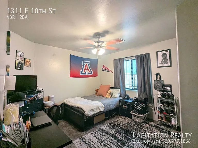 1311 E 10th St — Photo 9