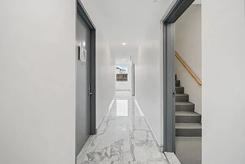 1 bed, 1.0 bath, 605 sqft, $1,723 — Photo 3