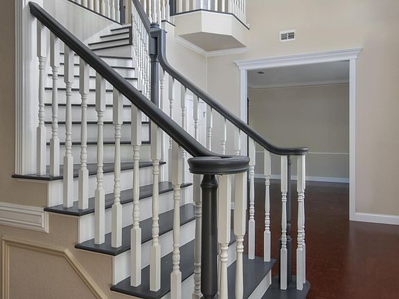 3rd image of 7509 Countryside Dr