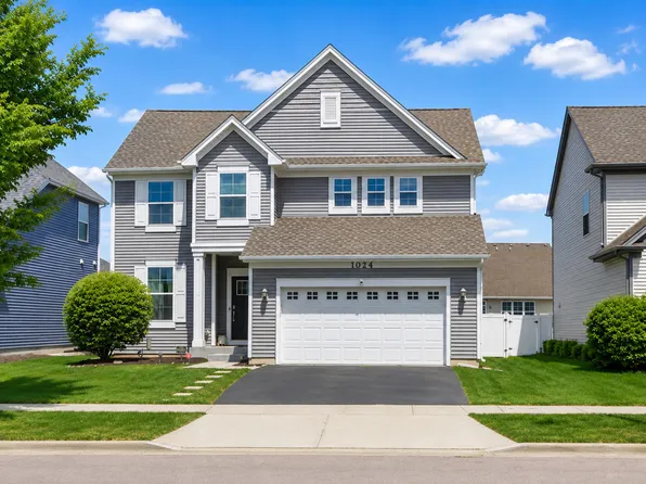 1024 Sunflower St, South Elgin, IL 60177