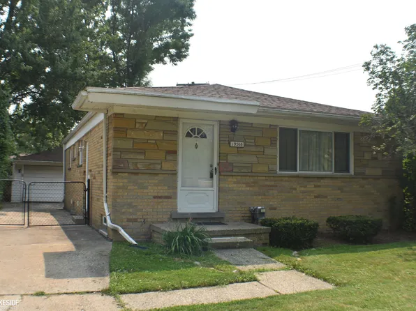 19508 Salisbury St, Saint Clair Shores, MI 48080