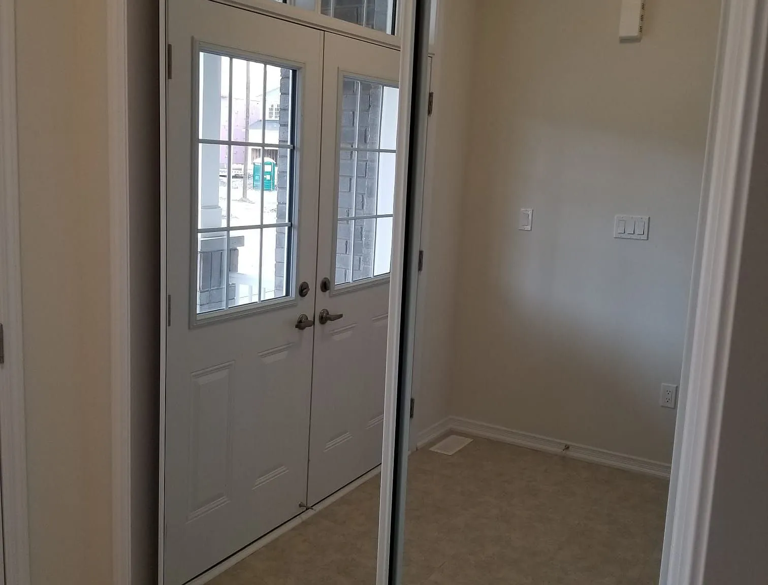 4 bed, $2,999 — Photo 3