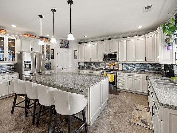 3rd image of 315 Lacey Mae Way