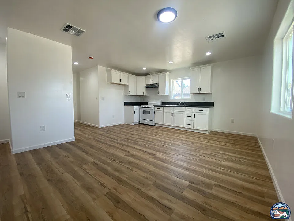 1225 C N Perry Road 1 #1