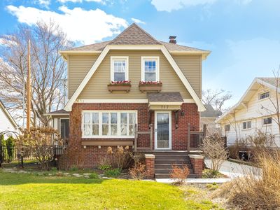 717 W Twelve Mile Rd, Royal Oak, MI, 48073