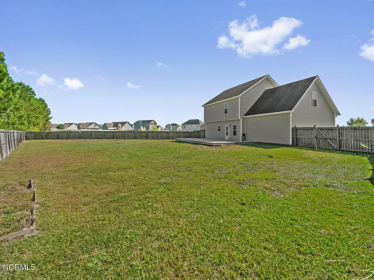 270 Silver Hills Dr — Photo 27