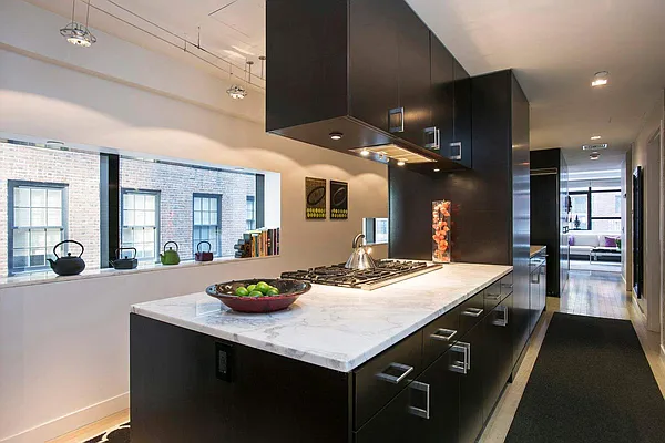 Sold by Sotheby's International Realty | media 4